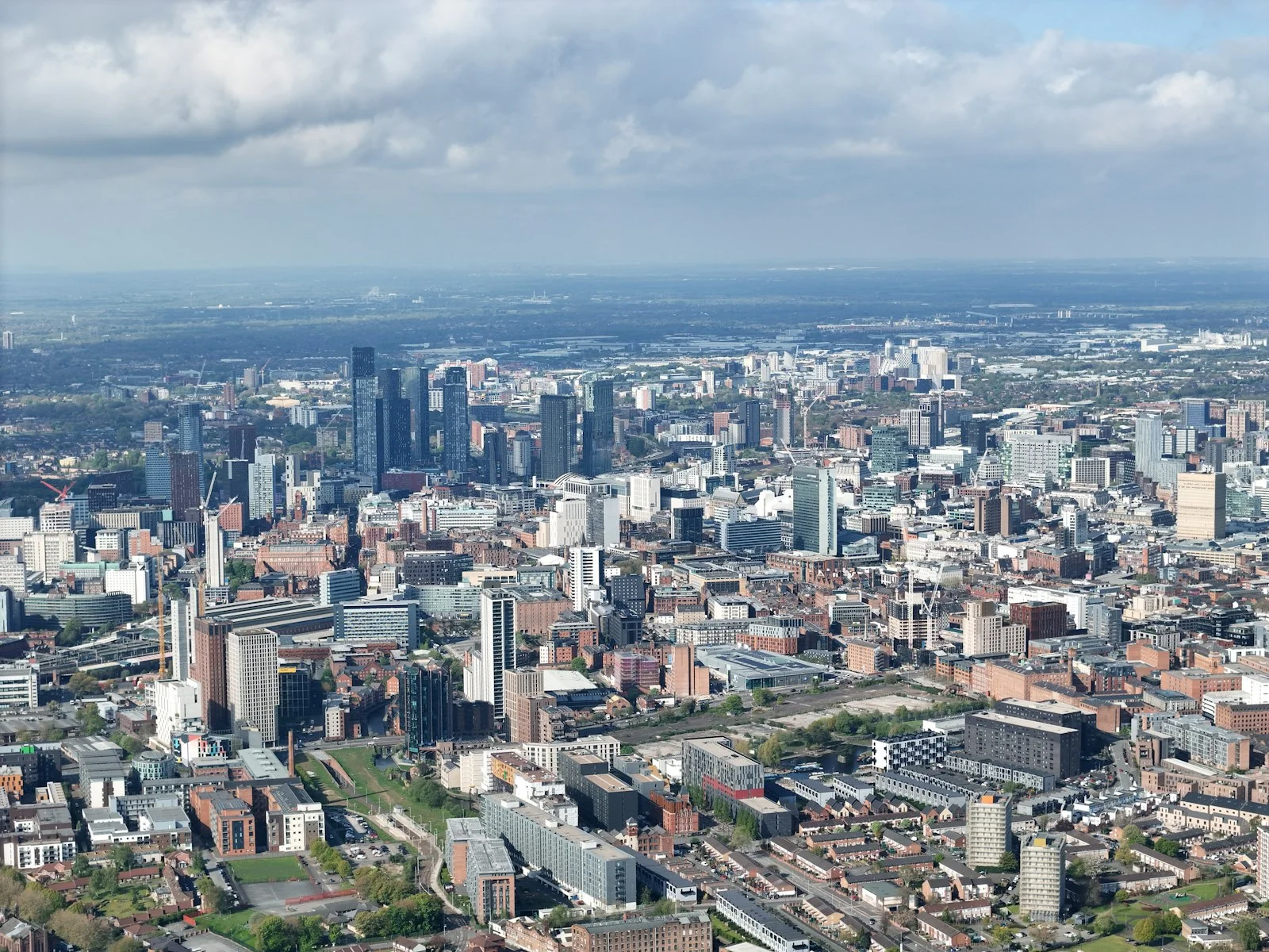 Same Day Delivery Costs Manchester: 2026 Guide to Fast, Local Courier Pricing